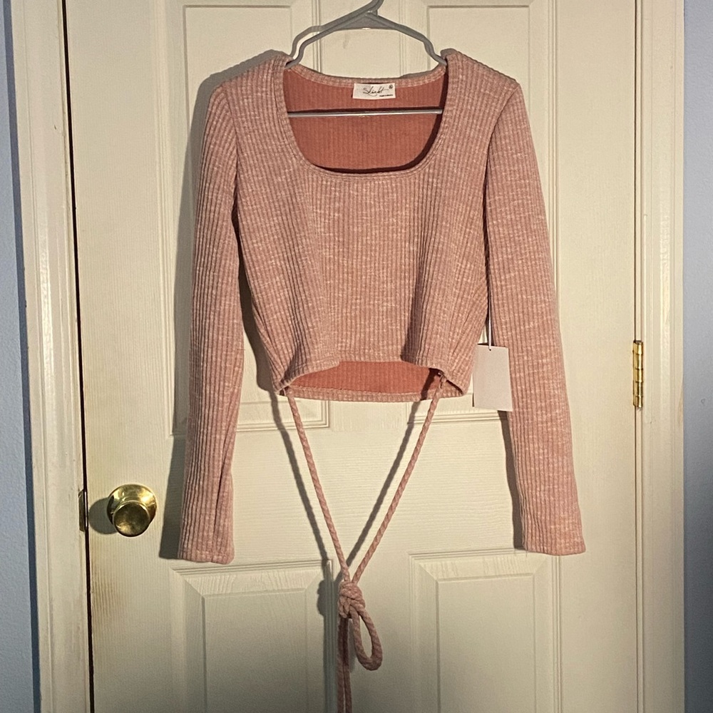 Skönhet Pink Crop Long Sleeve Shirt. XL.